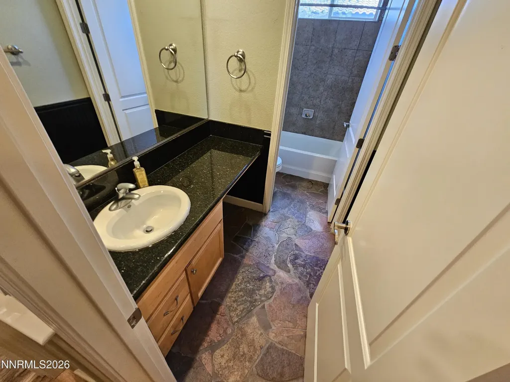 1940 Morning Grove Reno NV 89523