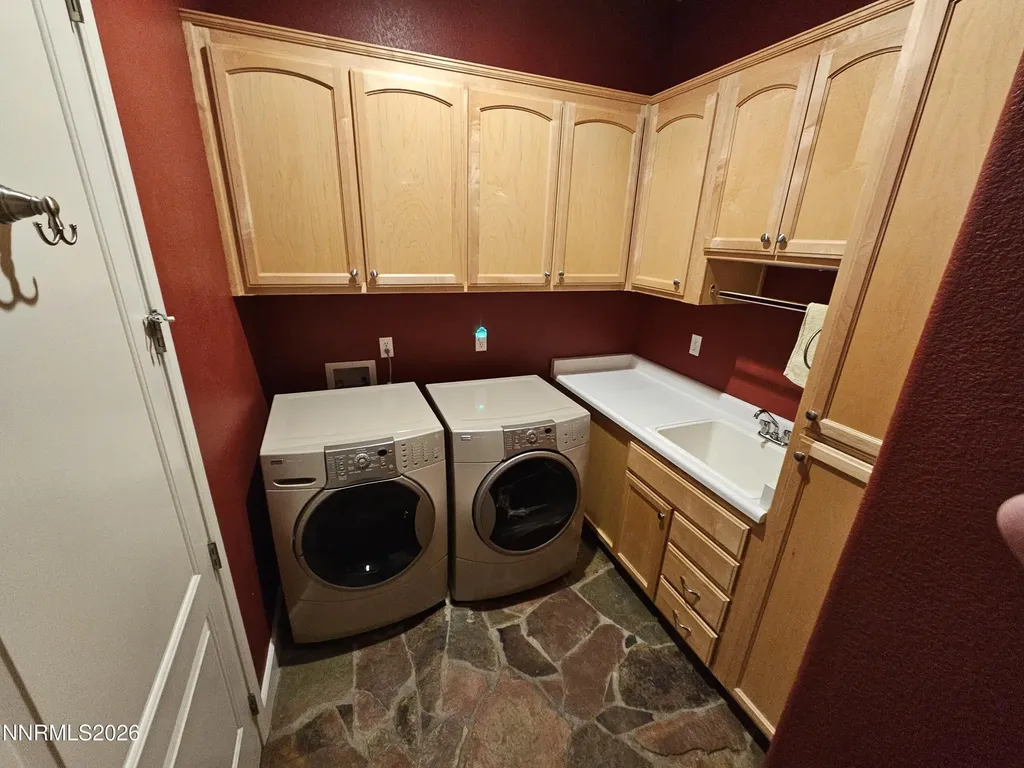 1940 Morning Grove Reno NV 89523