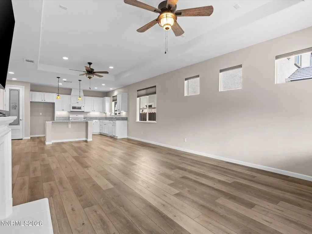 6572 Angels Orchard Sparks NV 89436