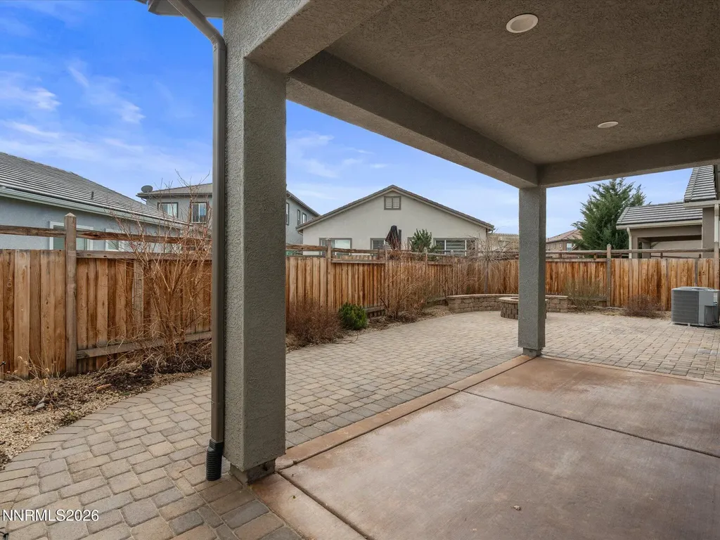 6572 Angels Orchard Sparks NV 89436