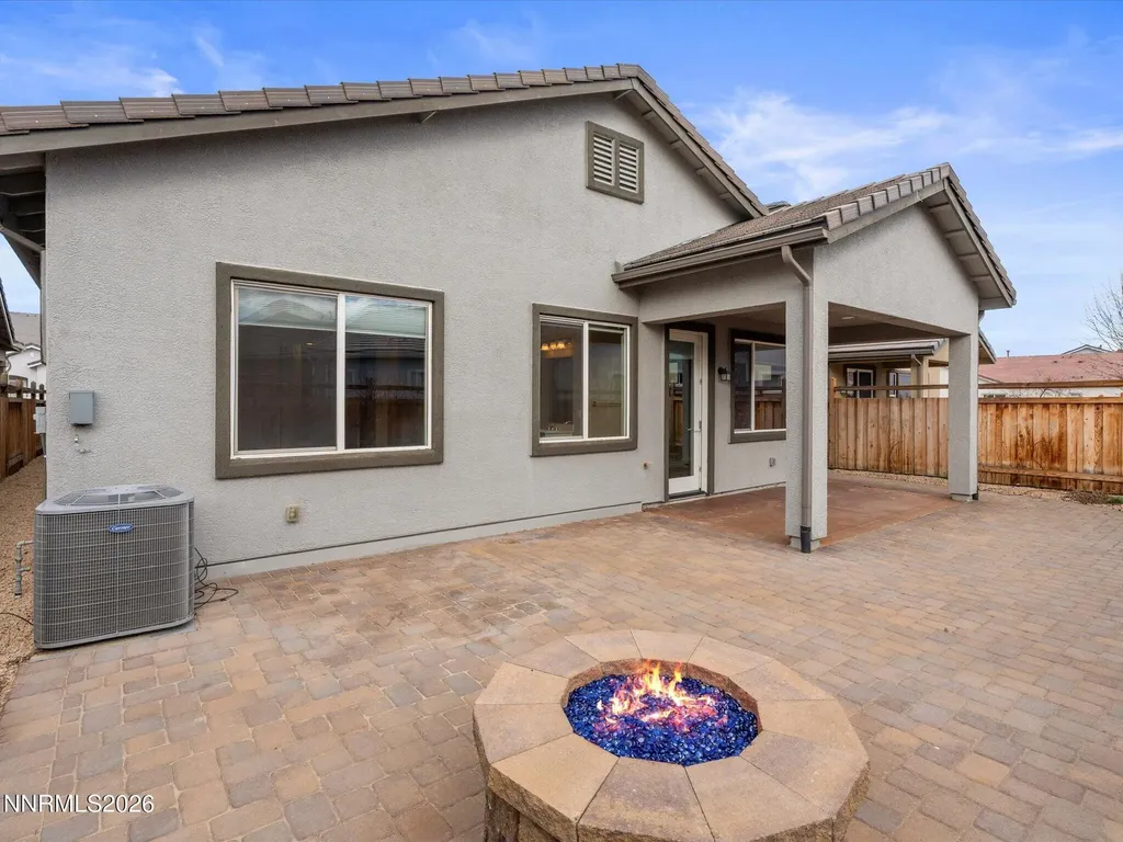 6572 Angels Orchard Sparks NV 89436