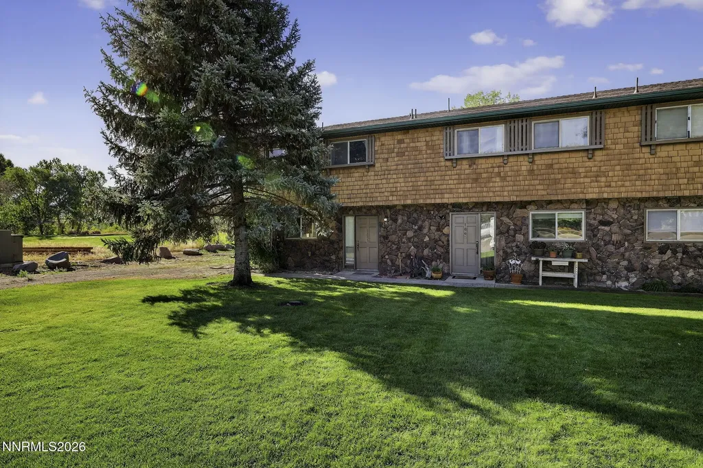 1051 Riverview Gardnerville NV 89460