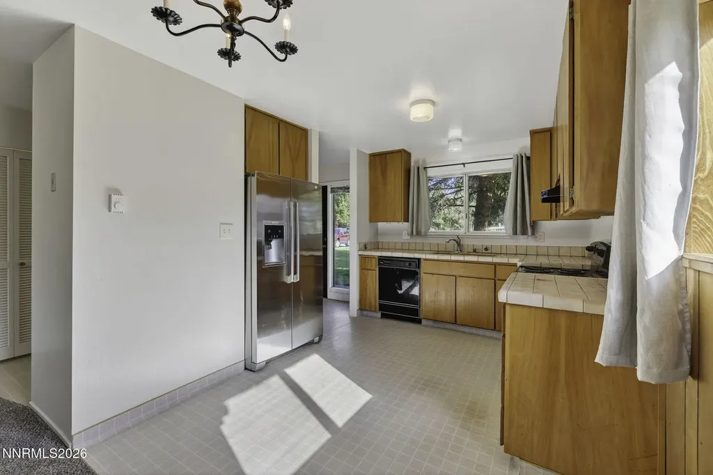 1051 Riverview Gardnerville NV 89460