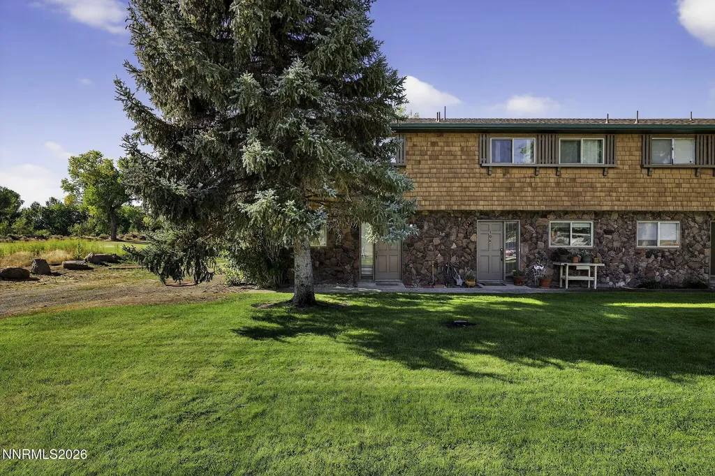 1051 Riverview Gardnerville NV 89460