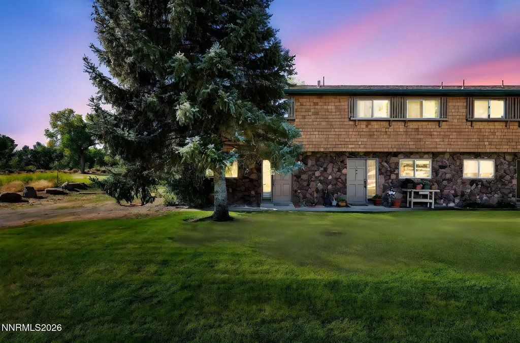 1051 Riverview Gardnerville NV 89460