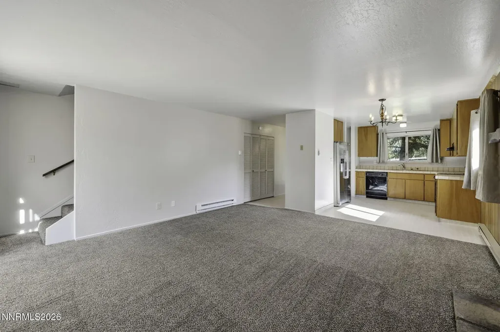1051 Riverview Gardnerville NV 89460