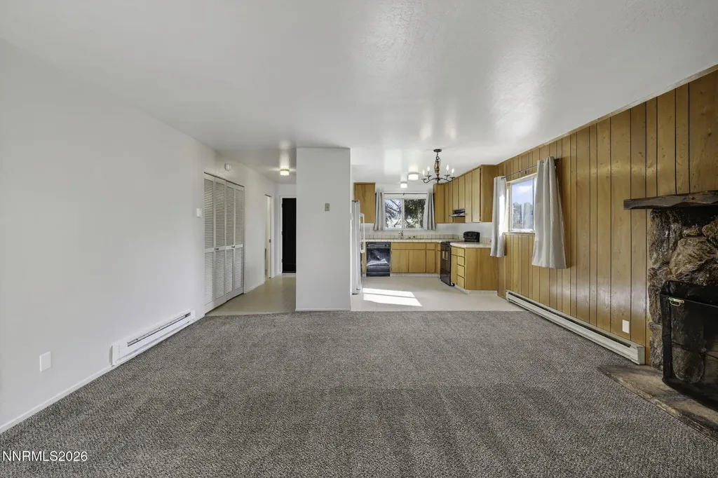 1051 Riverview Gardnerville NV 89460