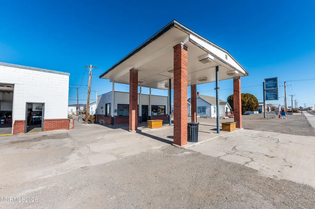 280 Main Fernley NV 89408
