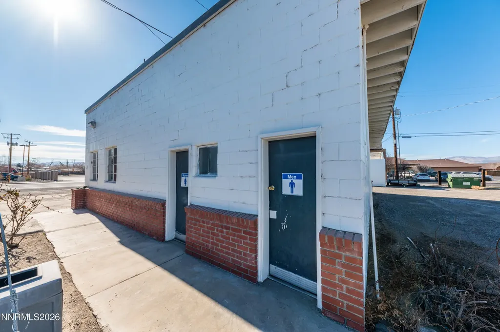 280 Main Fernley NV 89408