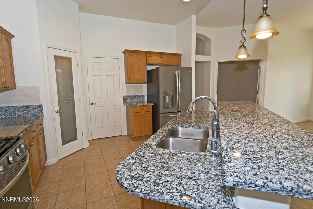 1518 Sequoia Dayton NV 89403