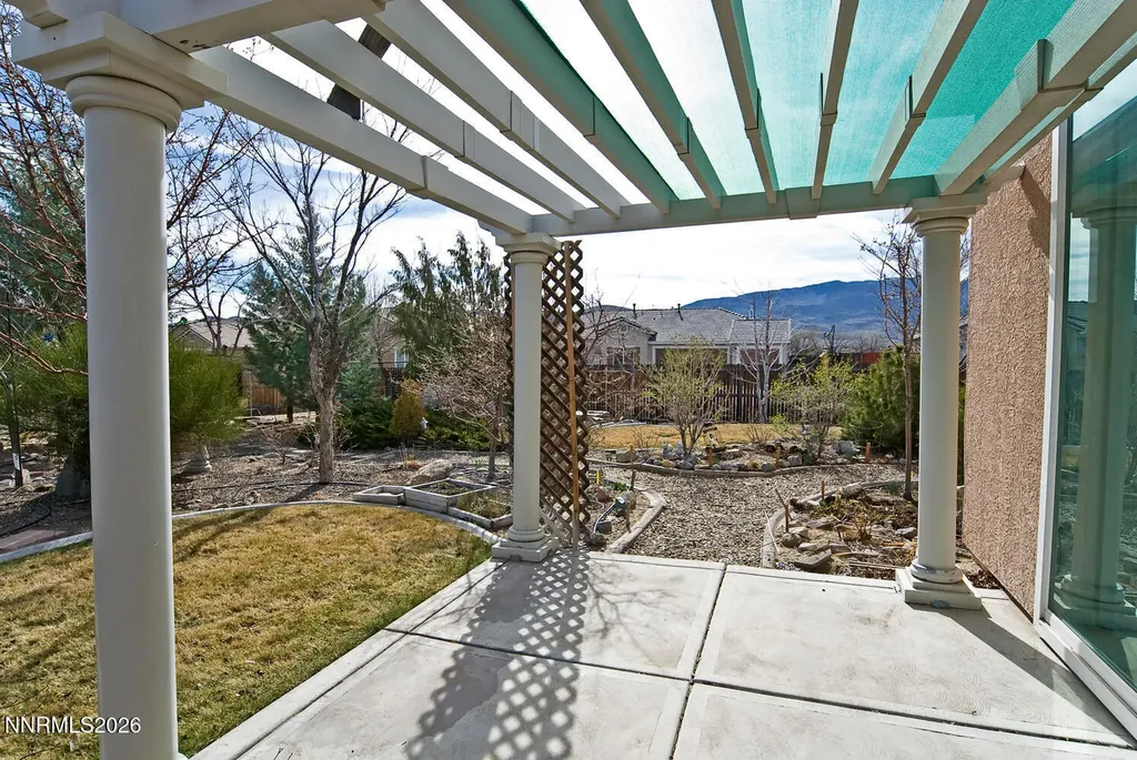 1518 Sequoia Dayton NV 89403