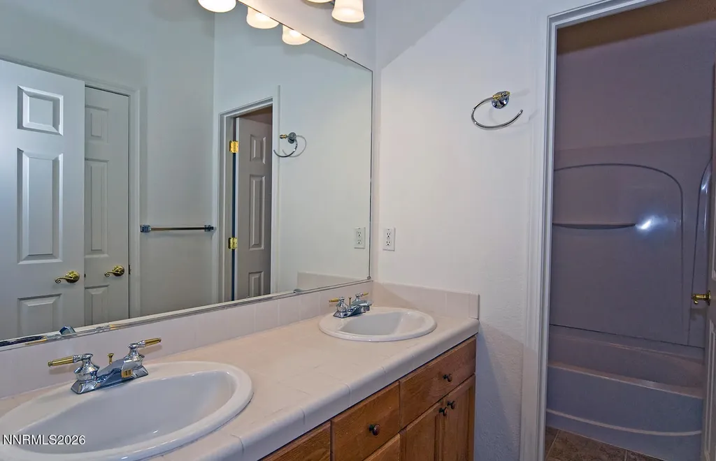 1518 Sequoia Dayton NV 89403