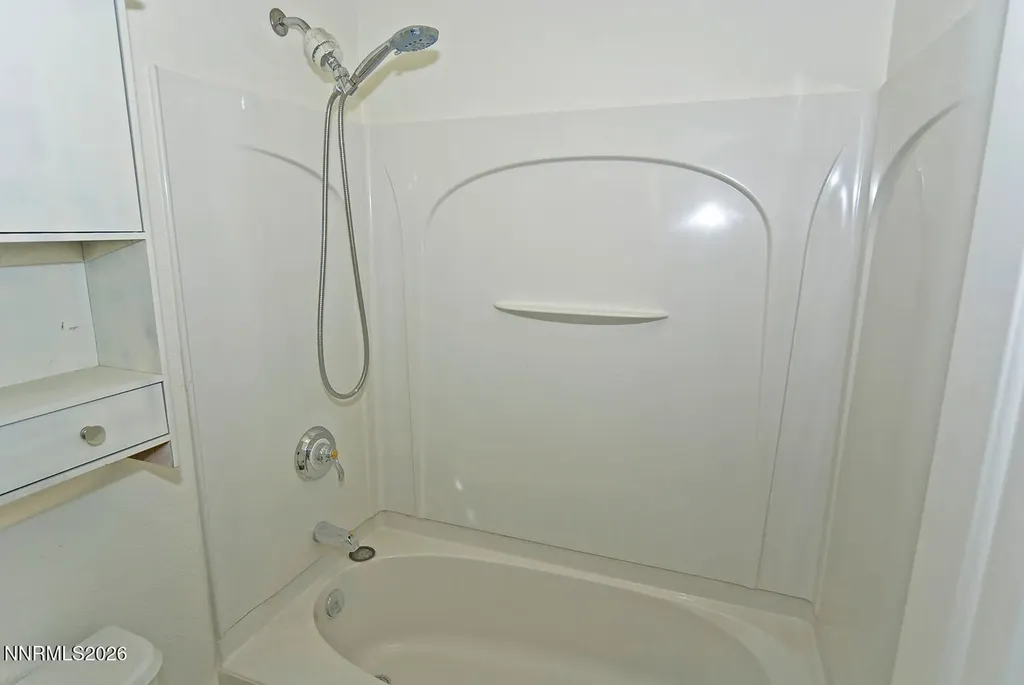 1518 Sequoia Dayton NV 89403