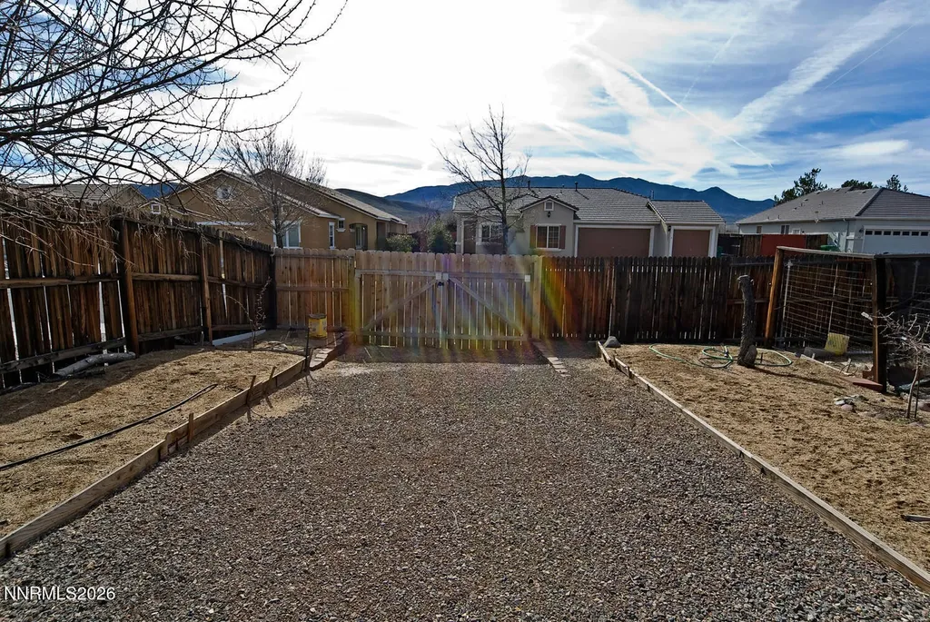1518 Sequoia Dayton NV 89403