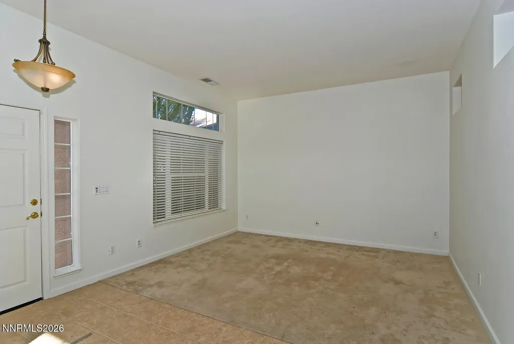 1518 Sequoia Dayton NV 89403