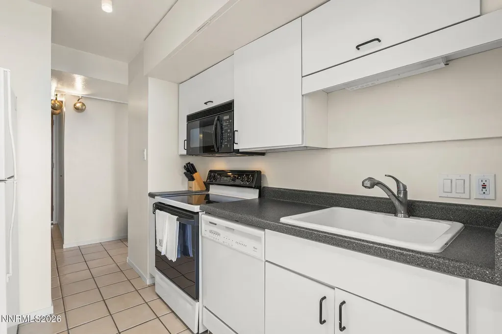 100 Arlington Reno NV 89501