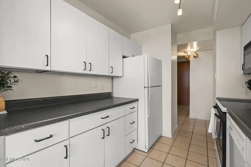 100 Arlington Reno NV 89501