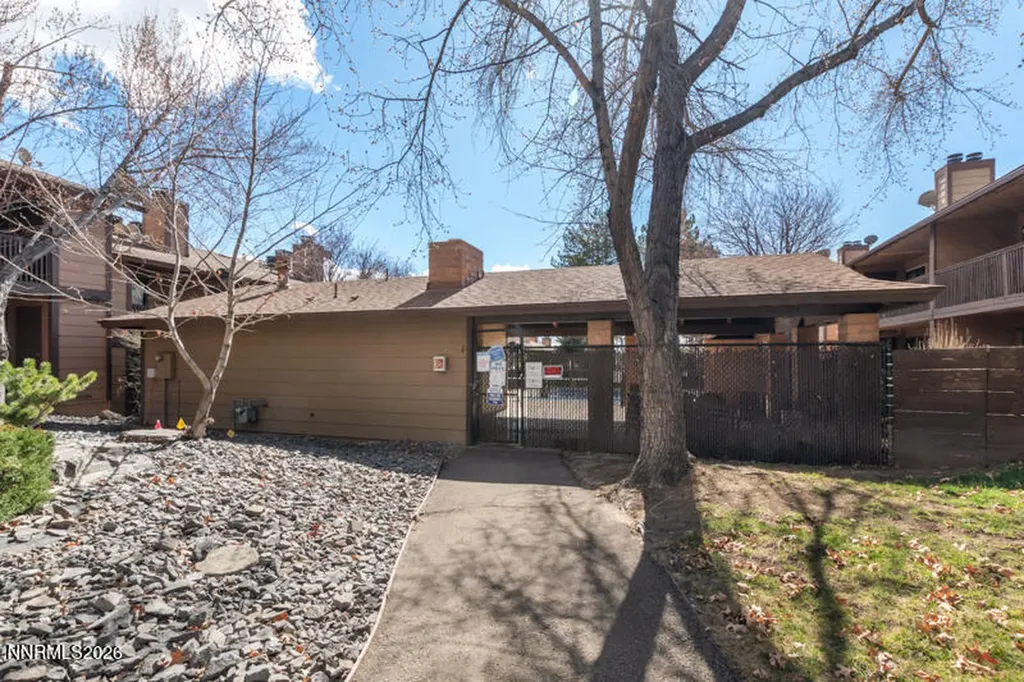 2990 Tierra Verde W Reno NV 89512