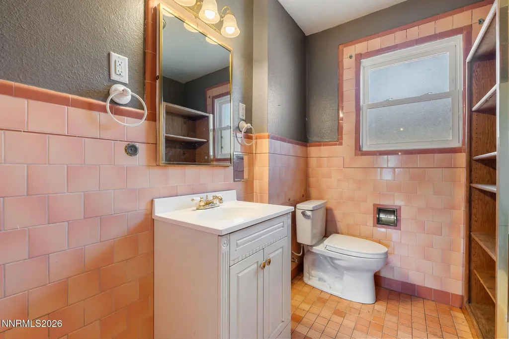 1025 Bell Reno NV 89503