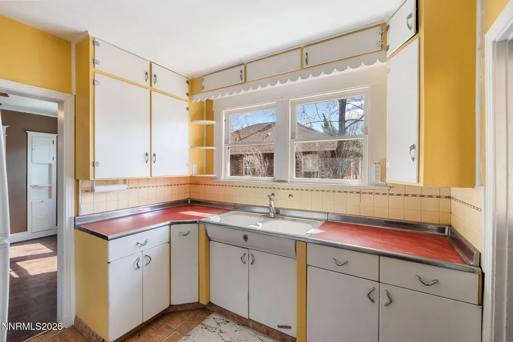 1025 Bell Reno NV 89503