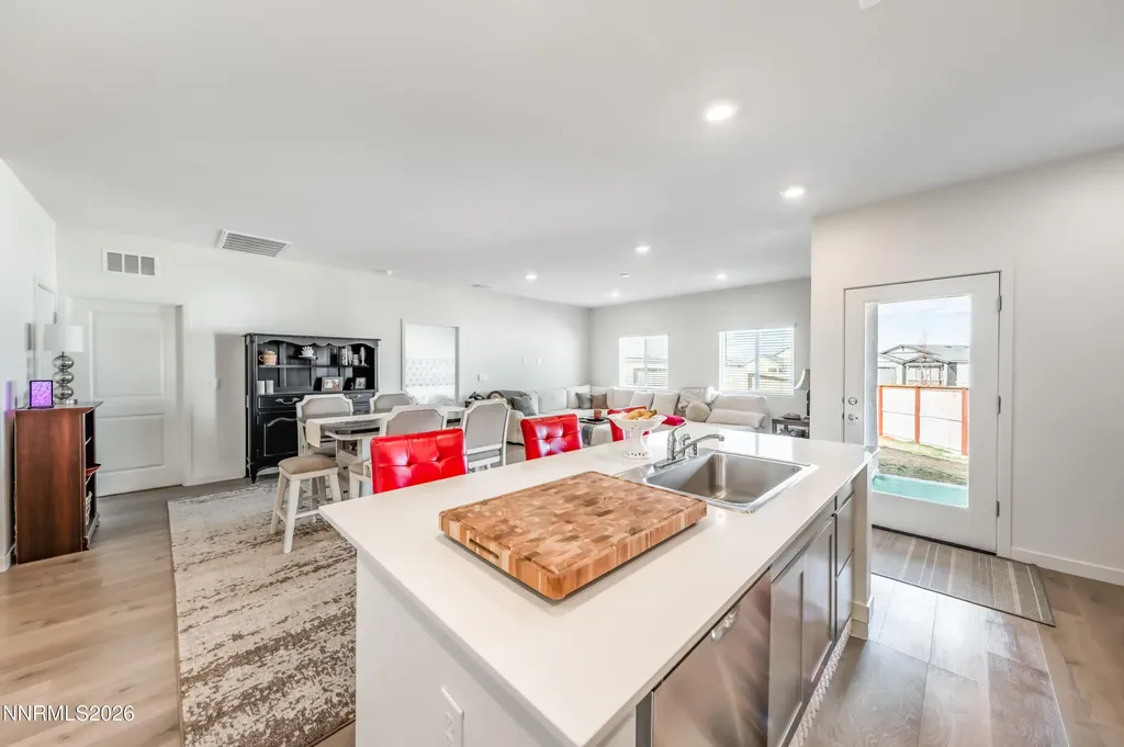 7405 Mystic Valley Reno NV 89506