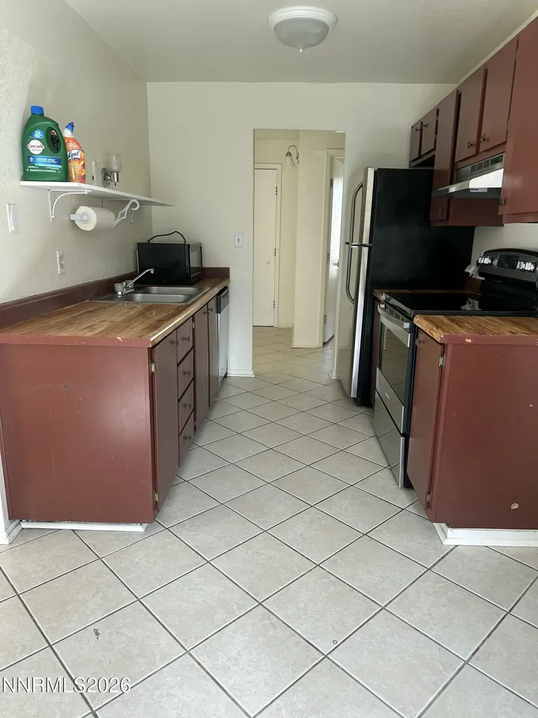 3928 Clear Acre Reno NV 89512