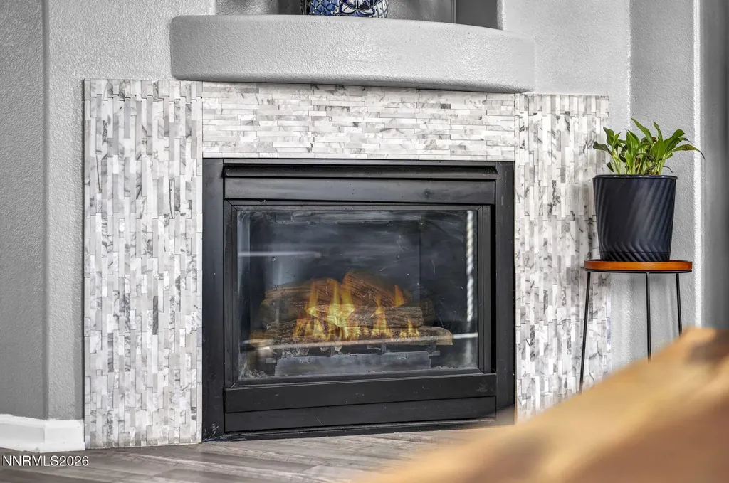 6228 Black Cinder Sparks NV 89436