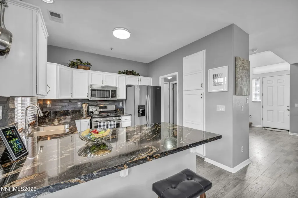 6228 Black Cinder Sparks NV 89436