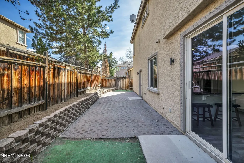 6228 Black Cinder Sparks NV 89436
