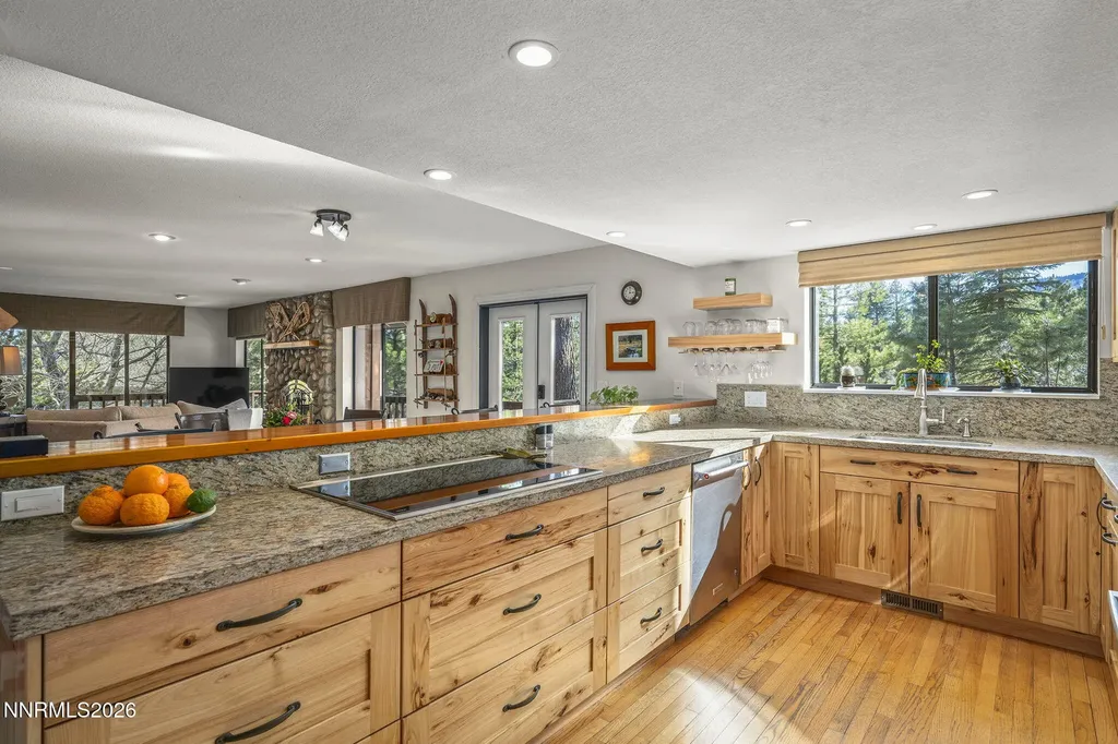 16911 Mt Rose Reno NV 89511