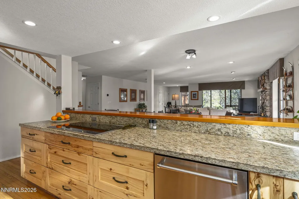 16911 Mt Rose Reno NV 89511