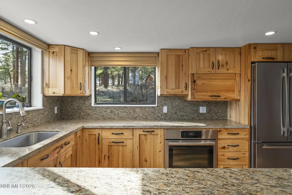 16911 Mt Rose Reno NV 89511