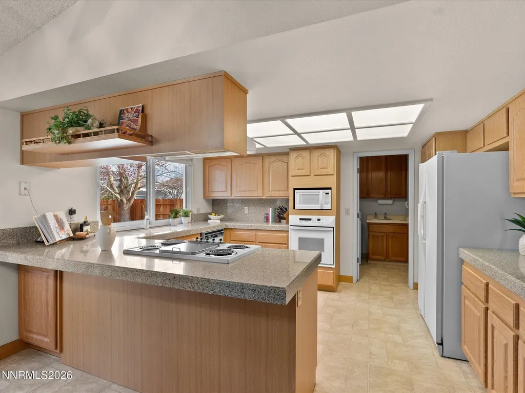 7960 Meadow Vista Reno NV 89511