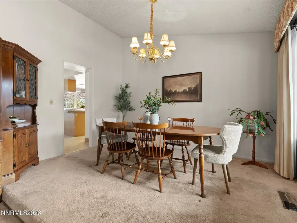 7960 Meadow Vista Reno NV 89511