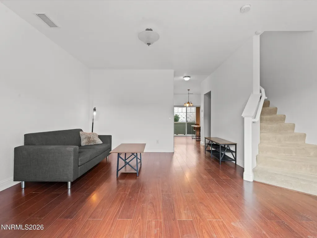 4795 Ciarra Kennedy Reno NV 89503