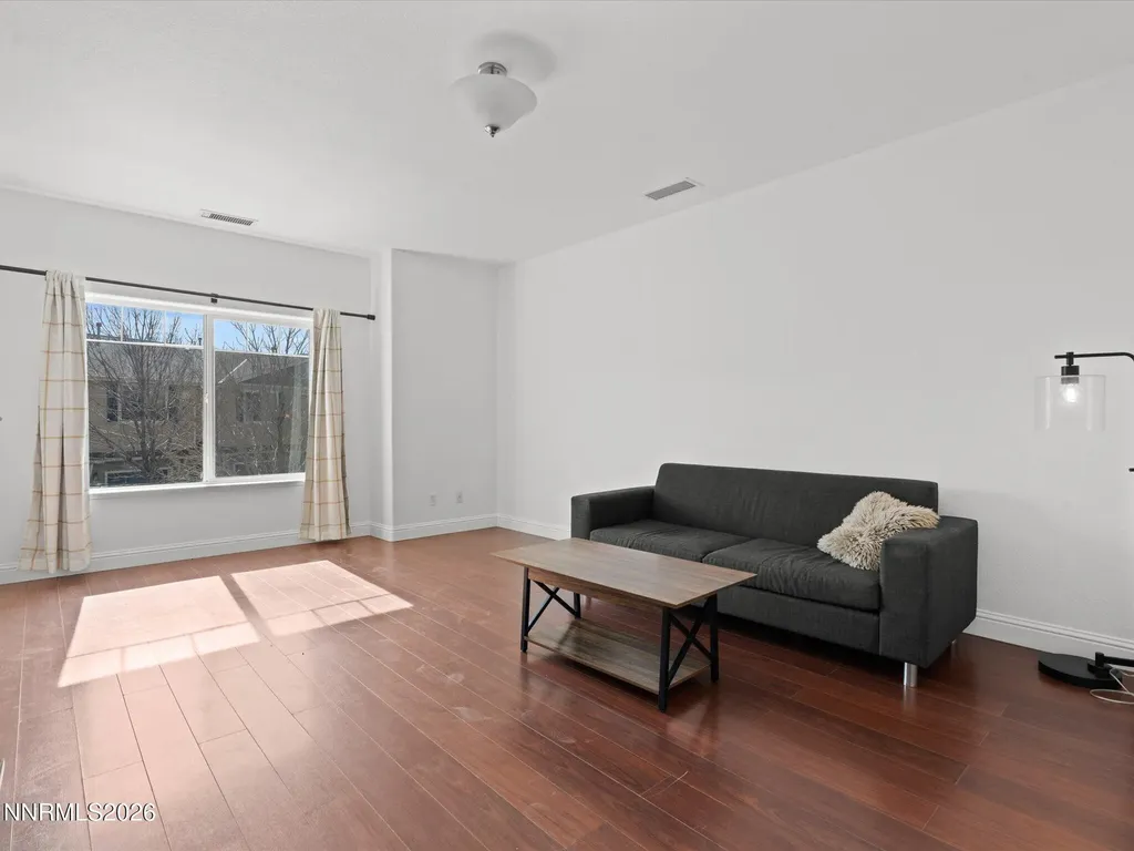 4795 Ciarra Kennedy Reno NV 89503