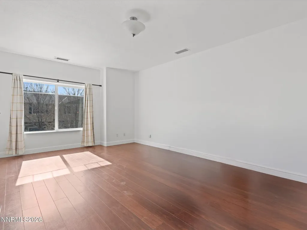 4795 Ciarra Kennedy Reno NV 89503