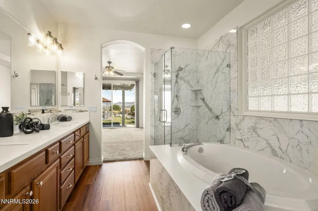2840 Falcon Ridge Sparks NV 89436