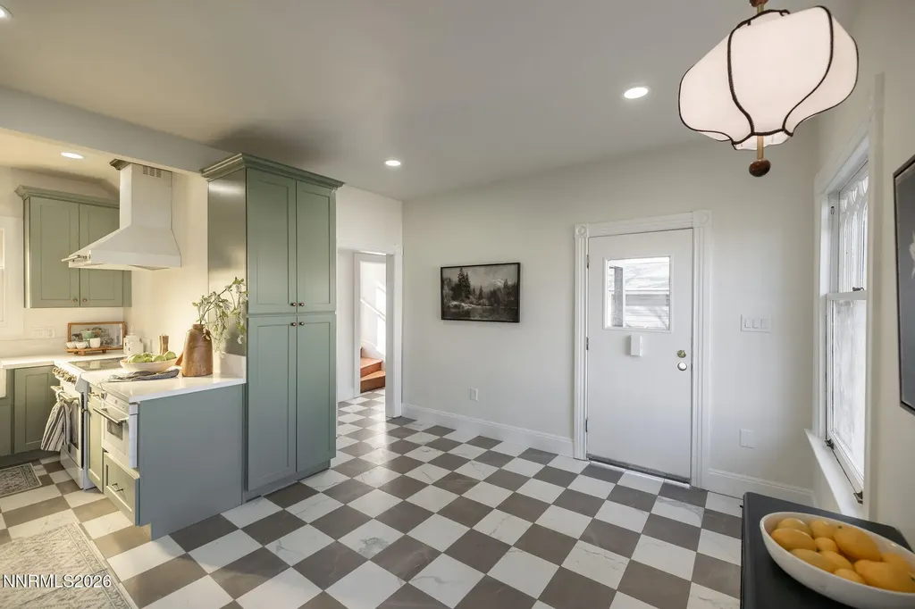 402 Robinson Carson City NV 89703