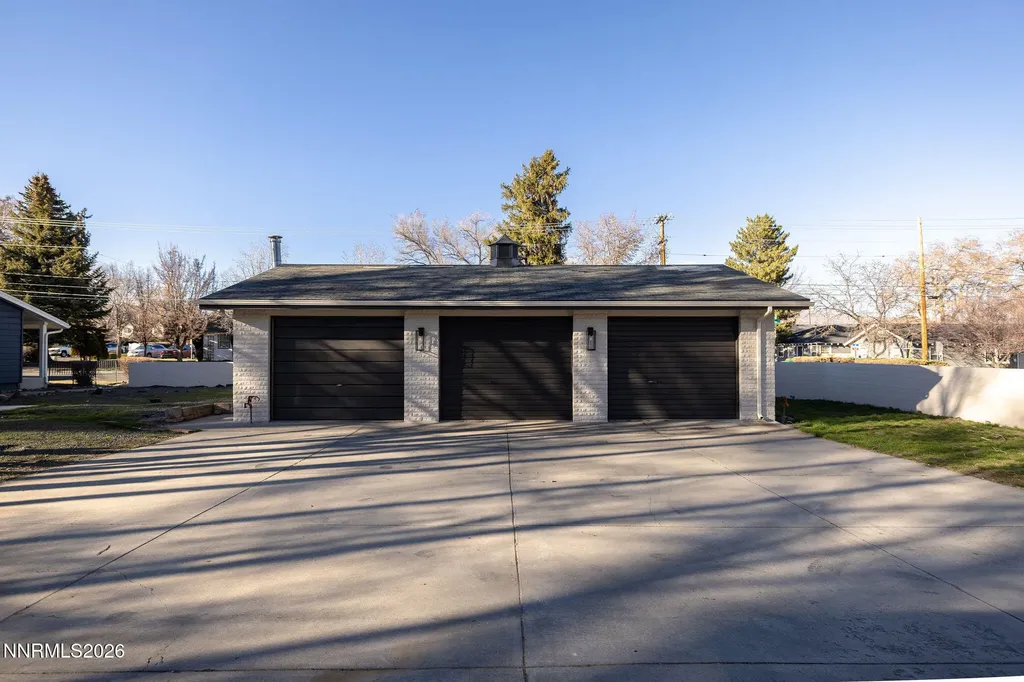 402 Robinson Carson City NV 89703