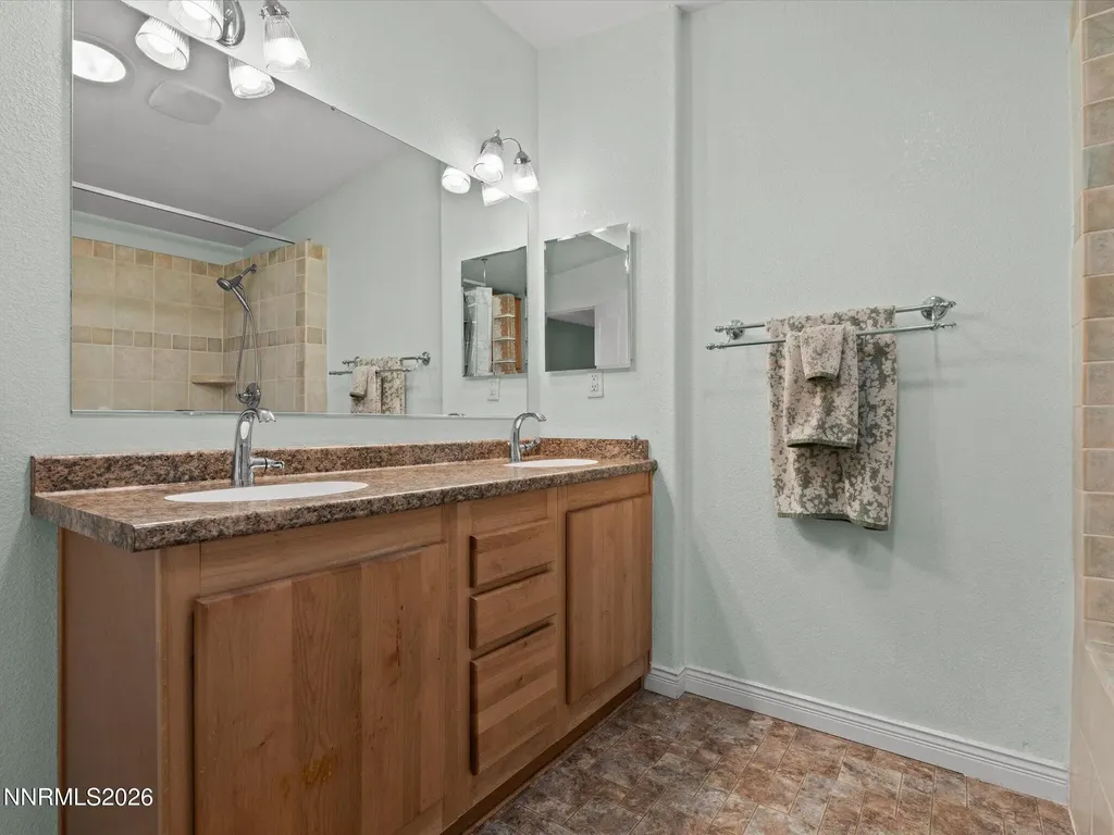 1307 Kingslane Gardnerville NV 89410