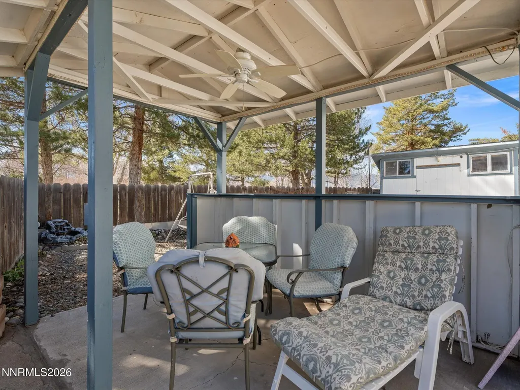 1307 Kingslane Gardnerville NV 89410