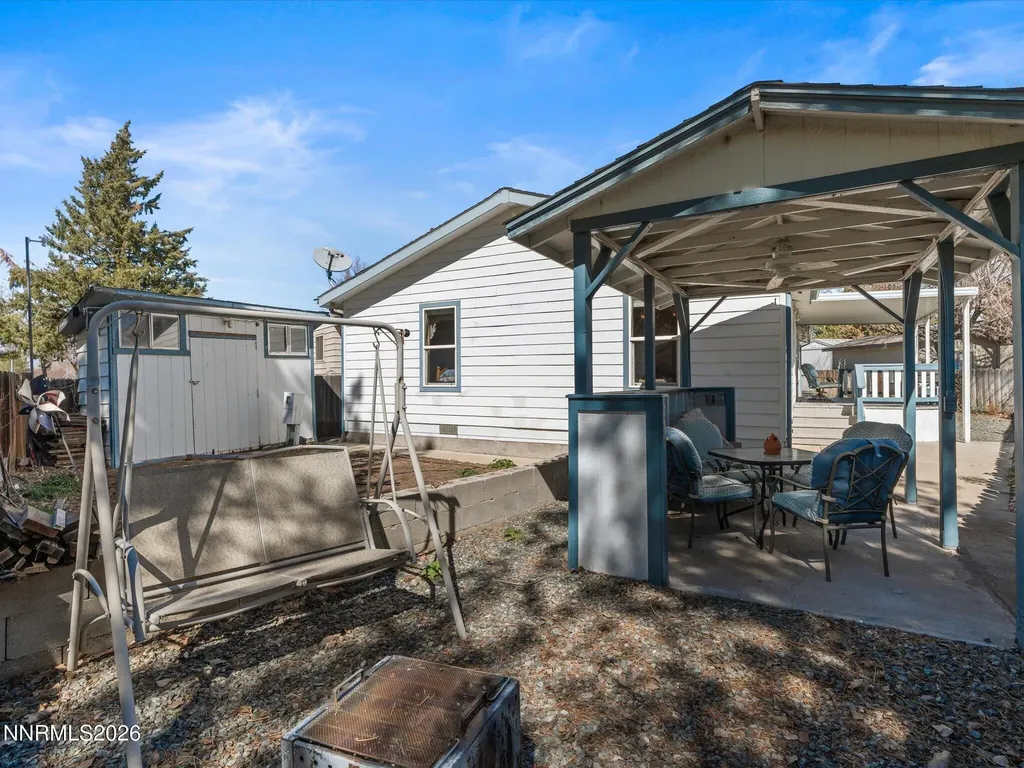 1307 Kingslane Gardnerville NV 89410