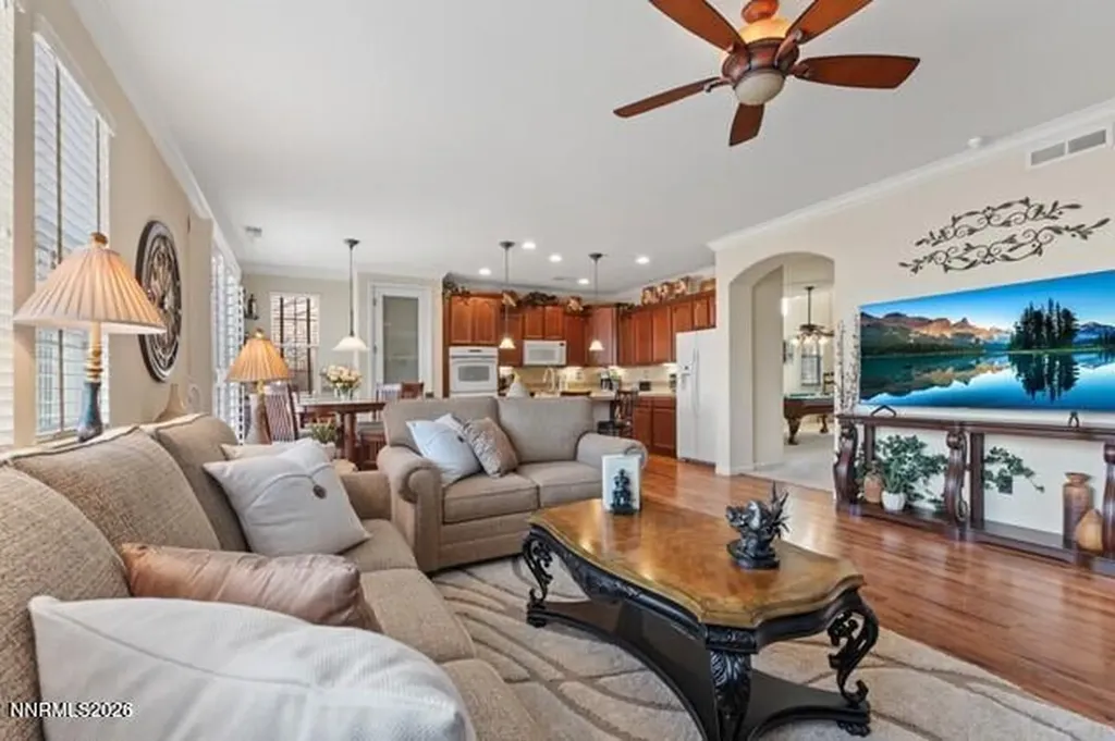 7263 Fox Wood Sparks NV 89436