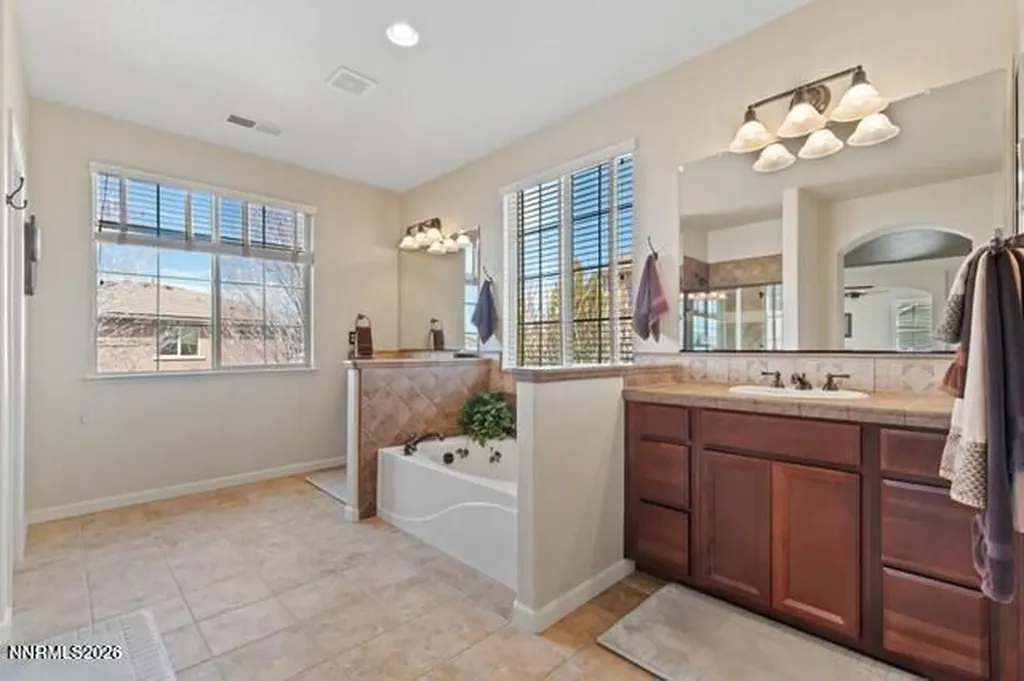 7263 Fox Wood Sparks NV 89436