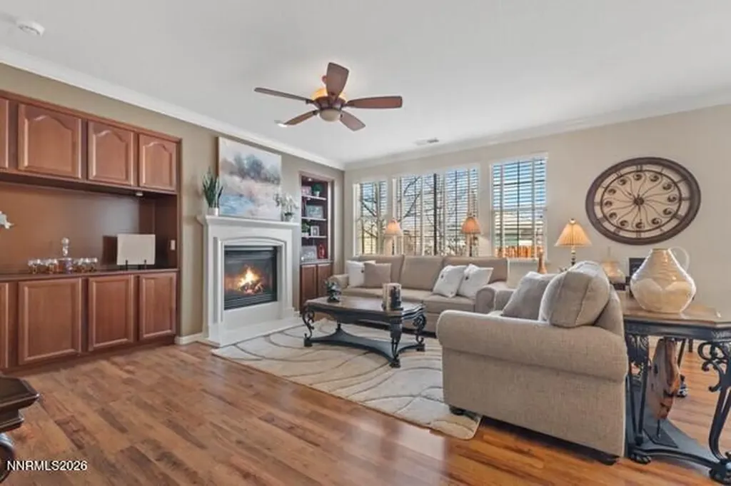 7263 Fox Wood Sparks NV 89436