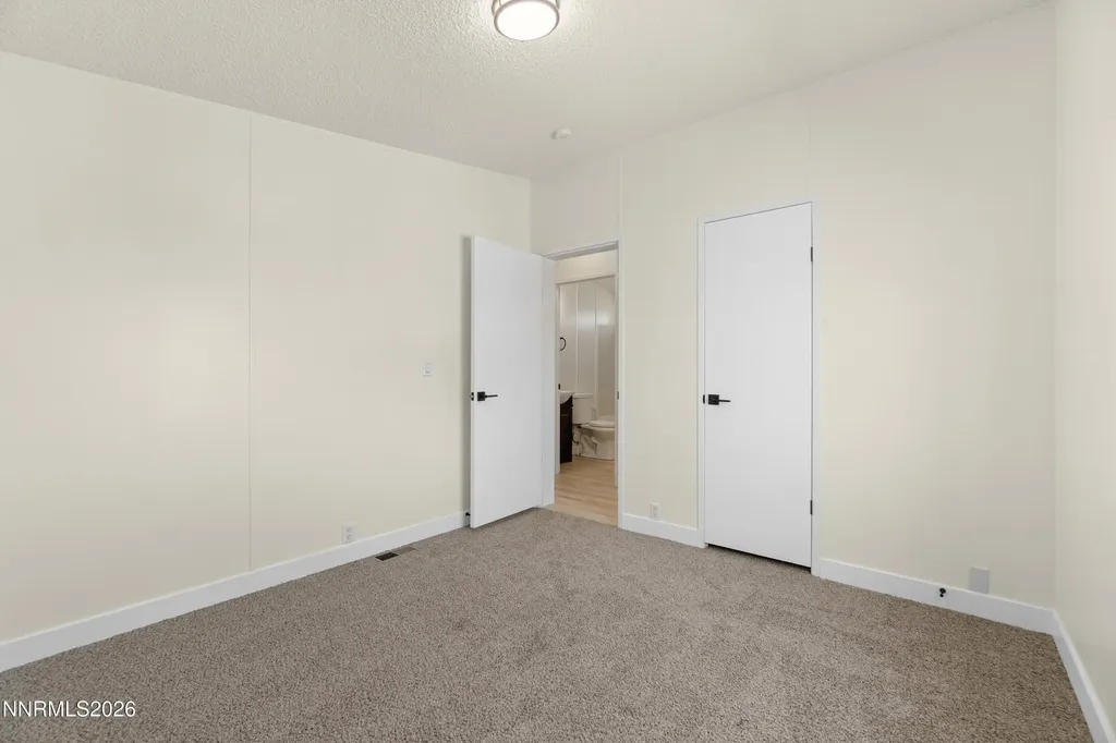 3095 Antelope Silver Springs NV 89429