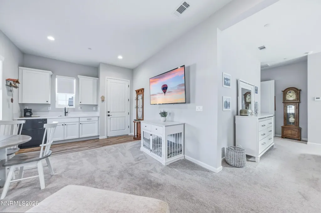 2958 Murrelet Sparks NV 89441