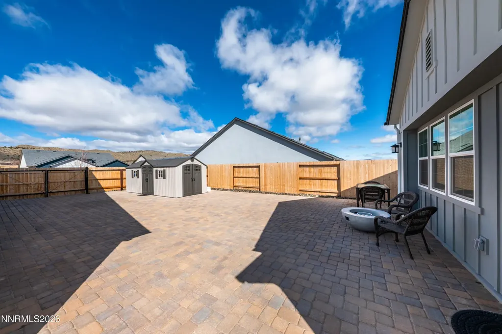 2958 Murrelet Sparks NV 89441