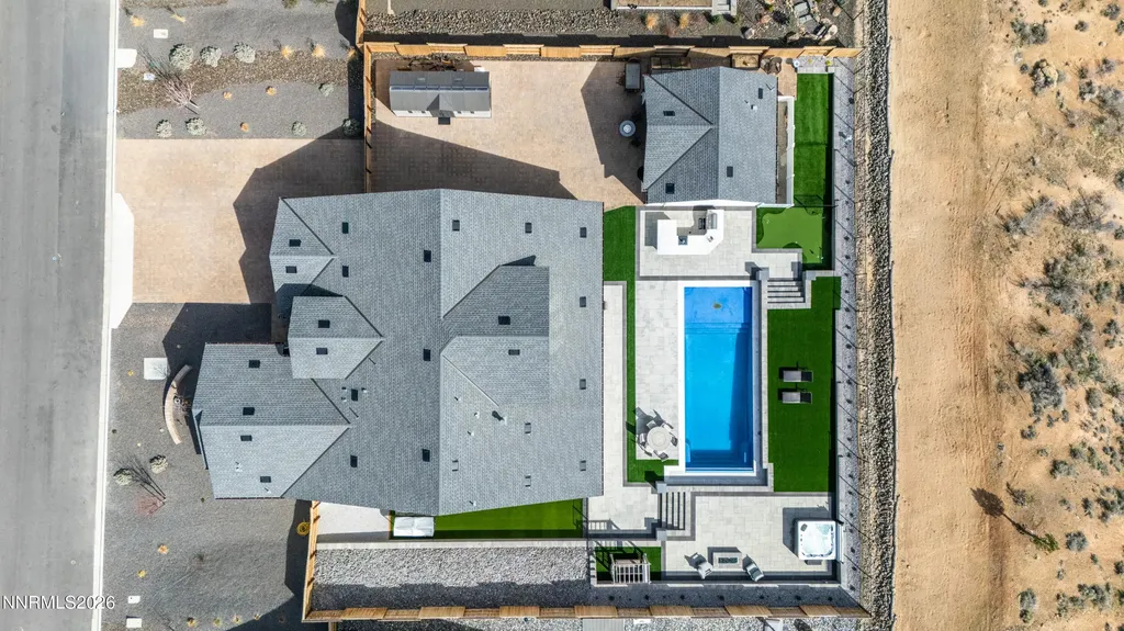 2958 Murrelet Sparks NV 89441